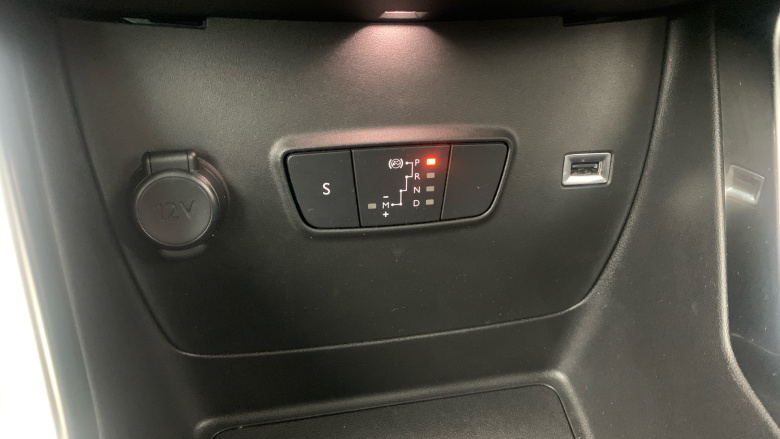 Citroen C3 Aircross 1.2 PureTech 130 Shine Plus 5dr EAT6 Petrol Hatchback